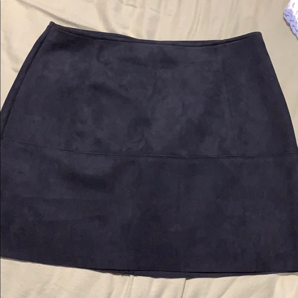 Black skirt
